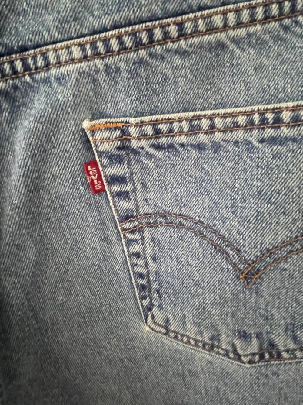 Vintage 90s Levi's 550 Cutoff Denim Shorts W29 Relaxed High Rise Raw Hem USA Sty - Picture 6 of 9